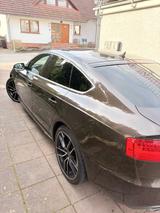 Audi A5 3.0 TDI V6 Sportback - S-Line - Audi A5: V6