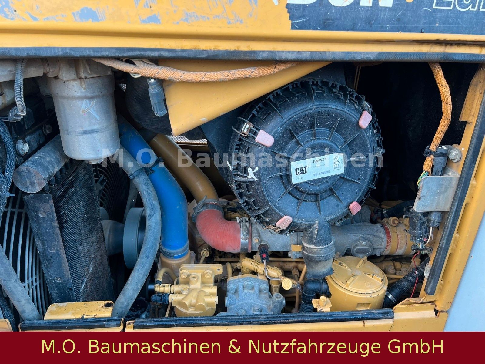 Fahrzeugabbildung CAT D6N LPG / 6. Wegeplanierschild