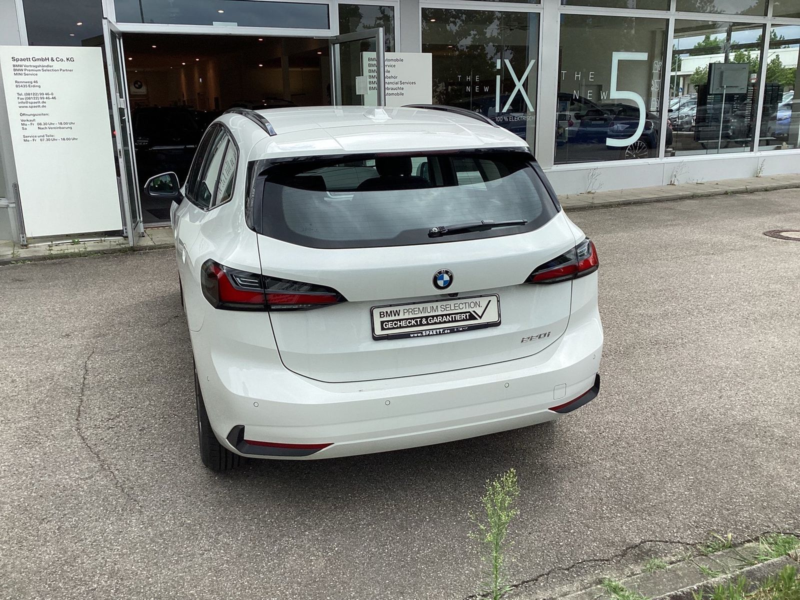 BMW 220 Active Tourer - Bild 3