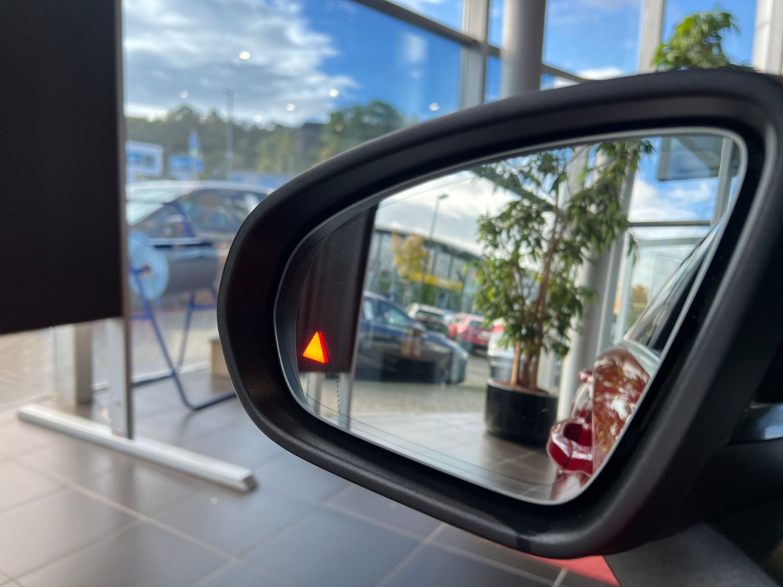 Fahrzeugabbildung Mercedes-Benz A 250 AMG RFK LED Ambiente