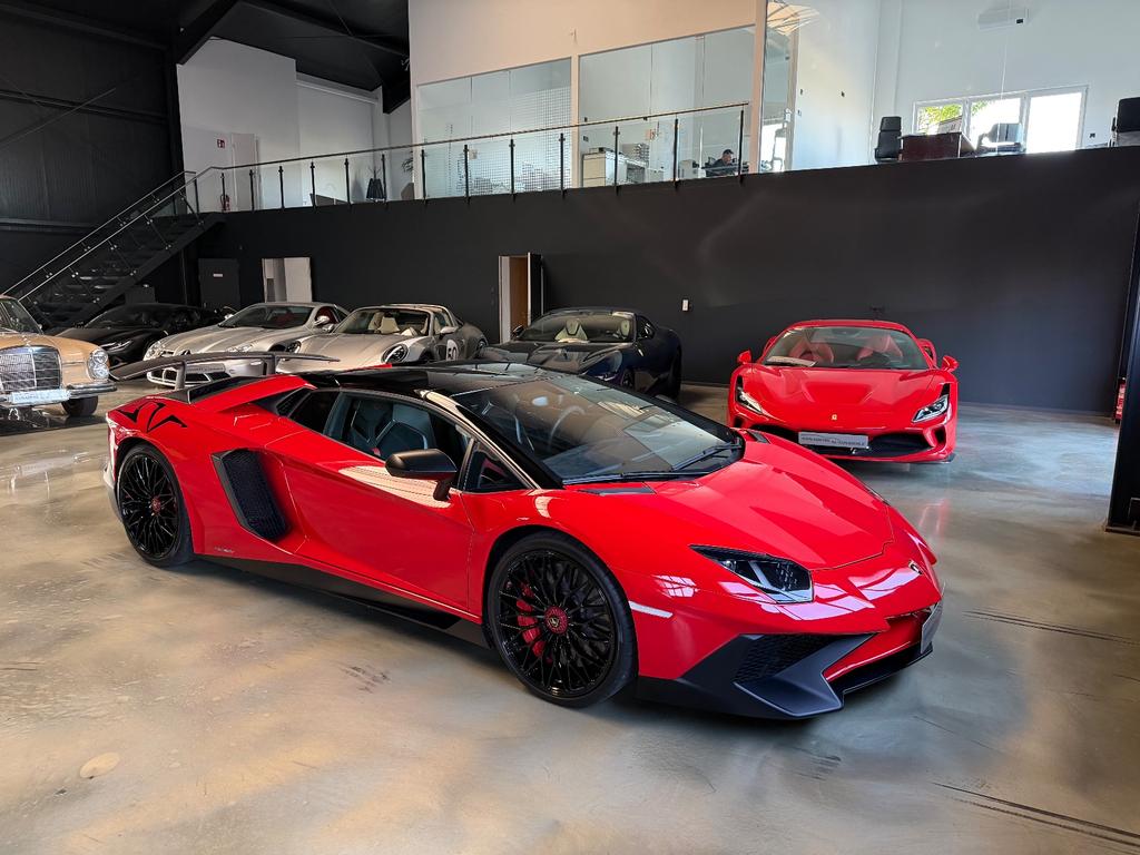 Lamborghini Aventador