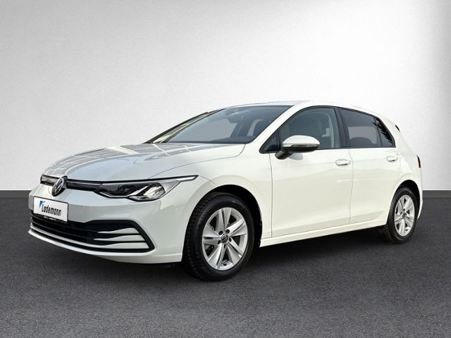 Golf VIII 1.5 eTSI DSG KAMERA+LED+NAVI+ACC+SIHZ+