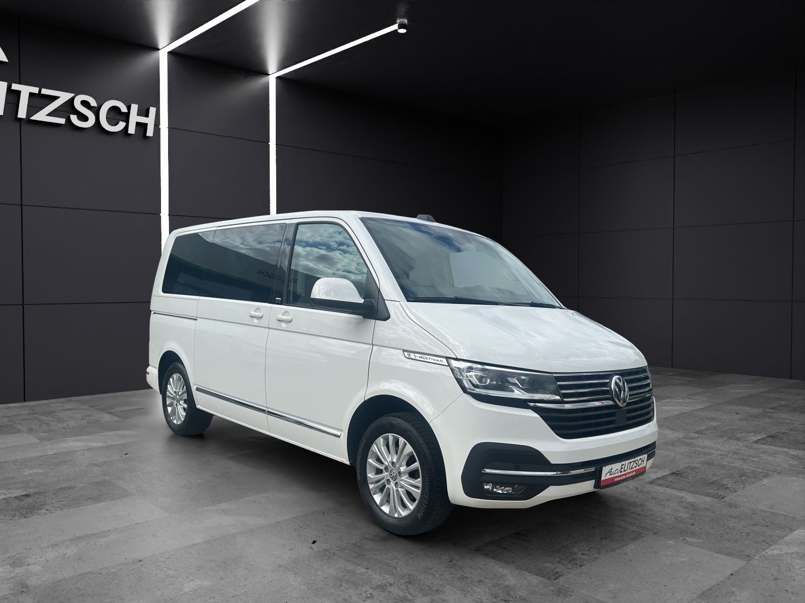Fahrzeugabbildung Volkswagen T6 Multivan T6.1 TDI Gen Six NAVI AHK LED STANDH