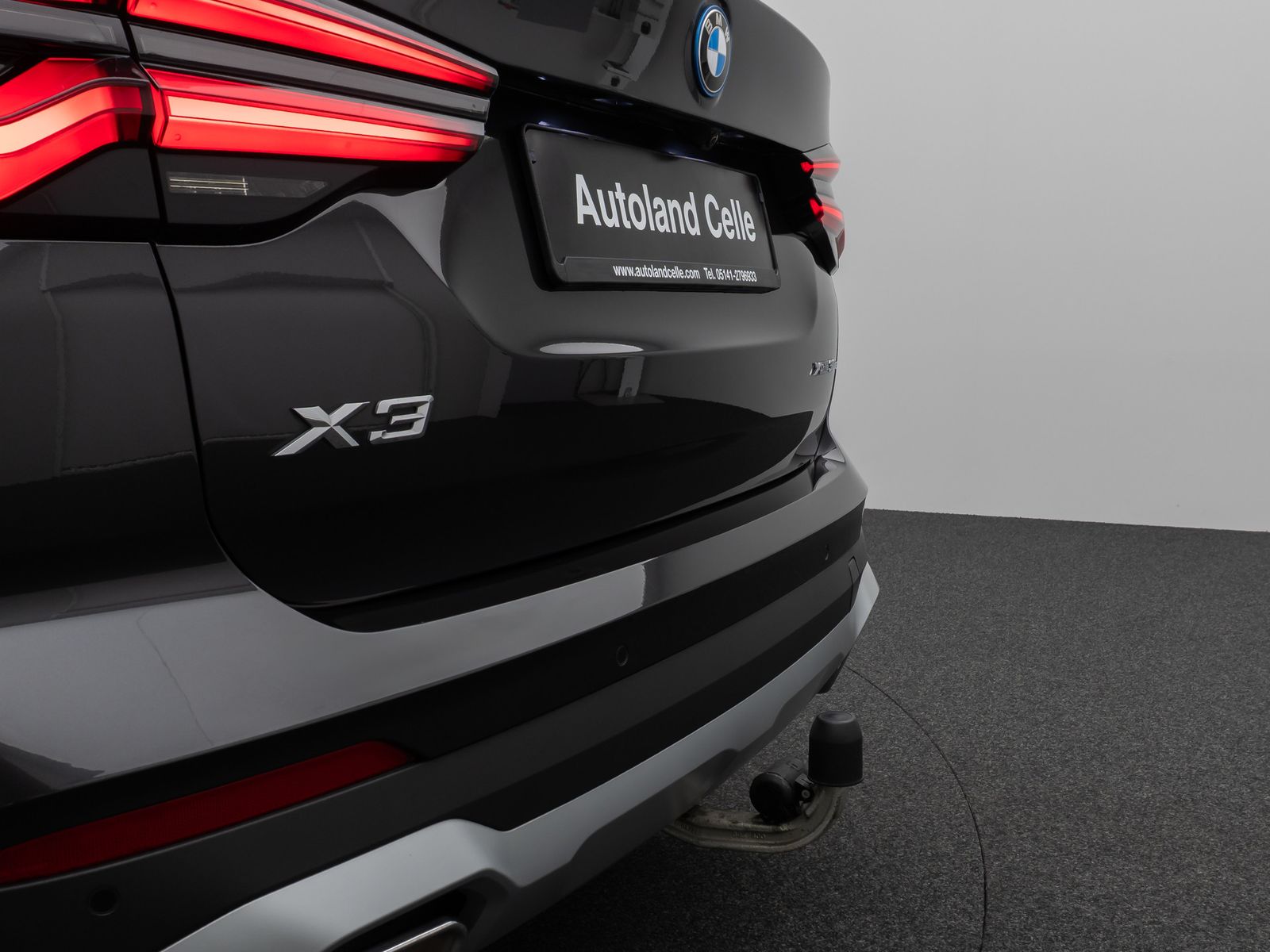 Fahrzeugabbildung BMW X3 xD30e Panorama Kamera DAB AHK DrivingAssist
