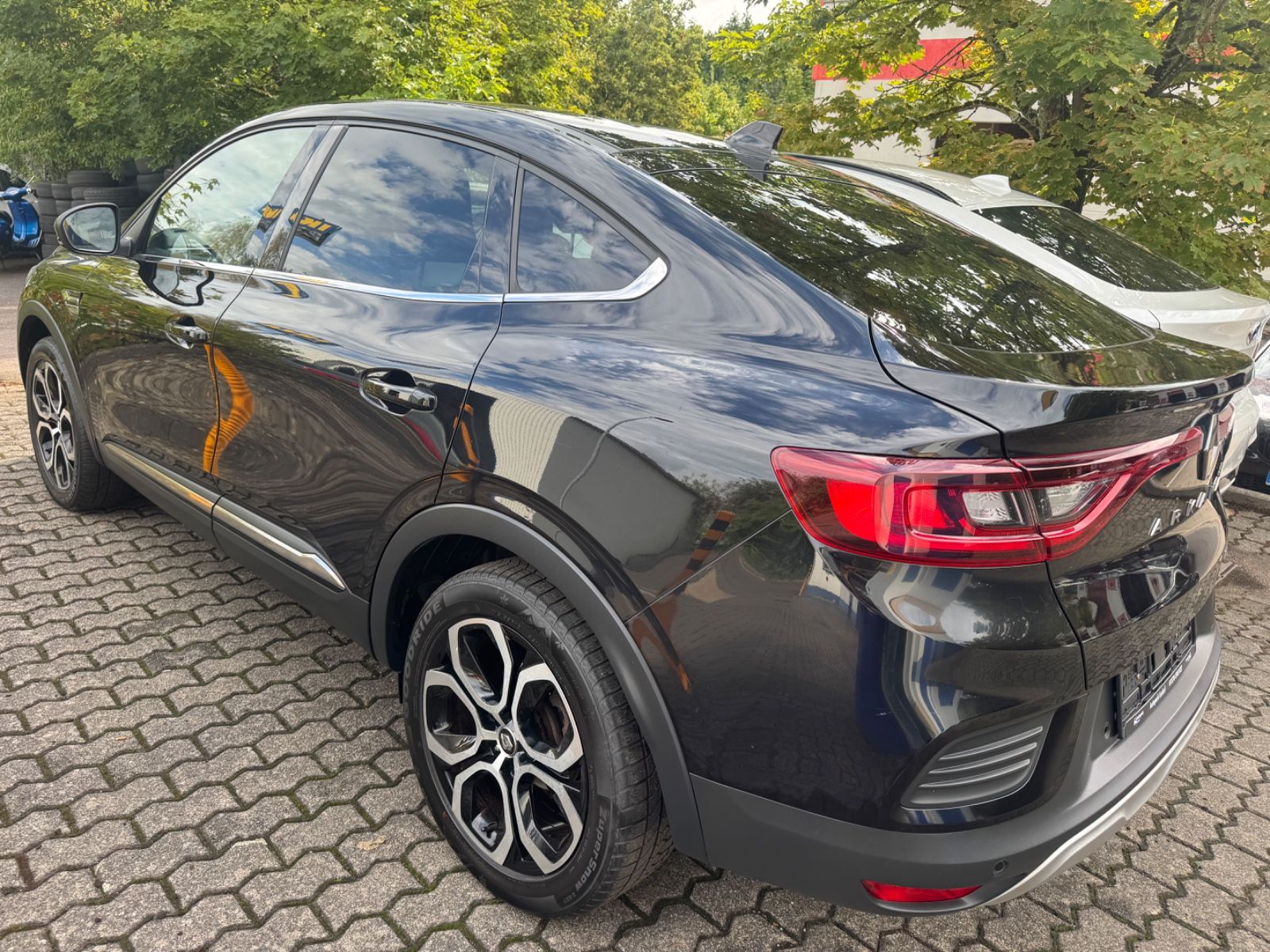 Fahrzeugabbildung Renault Arkana Intens E-Tech LED+NAVI+ACC+Kamera