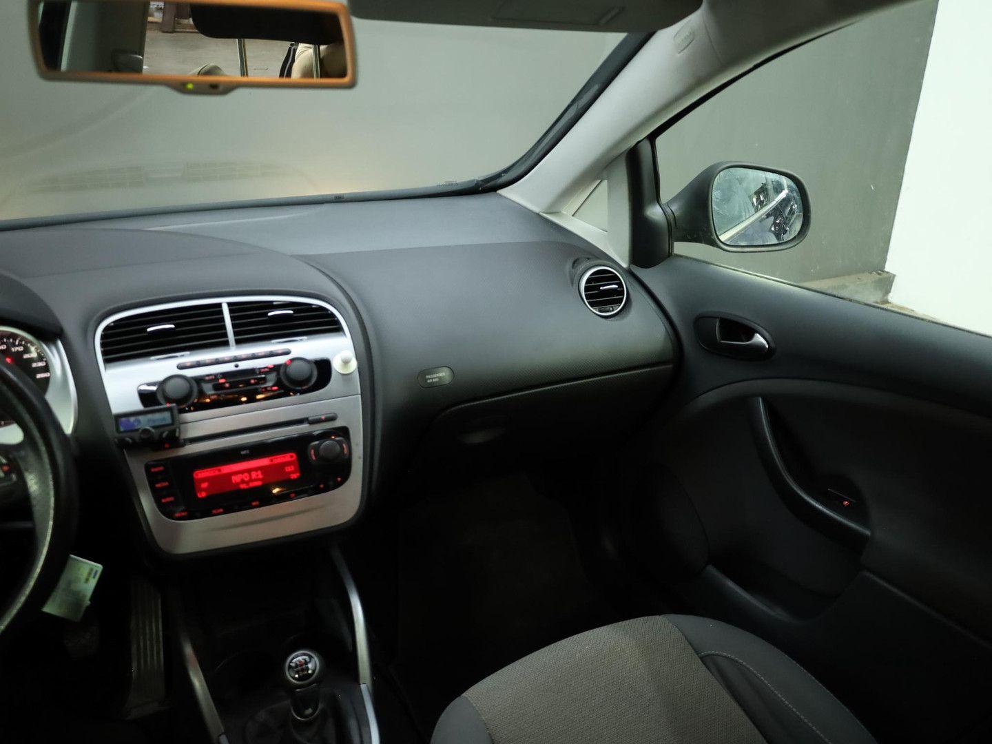 Seat Altea XL 2010 — photo 8