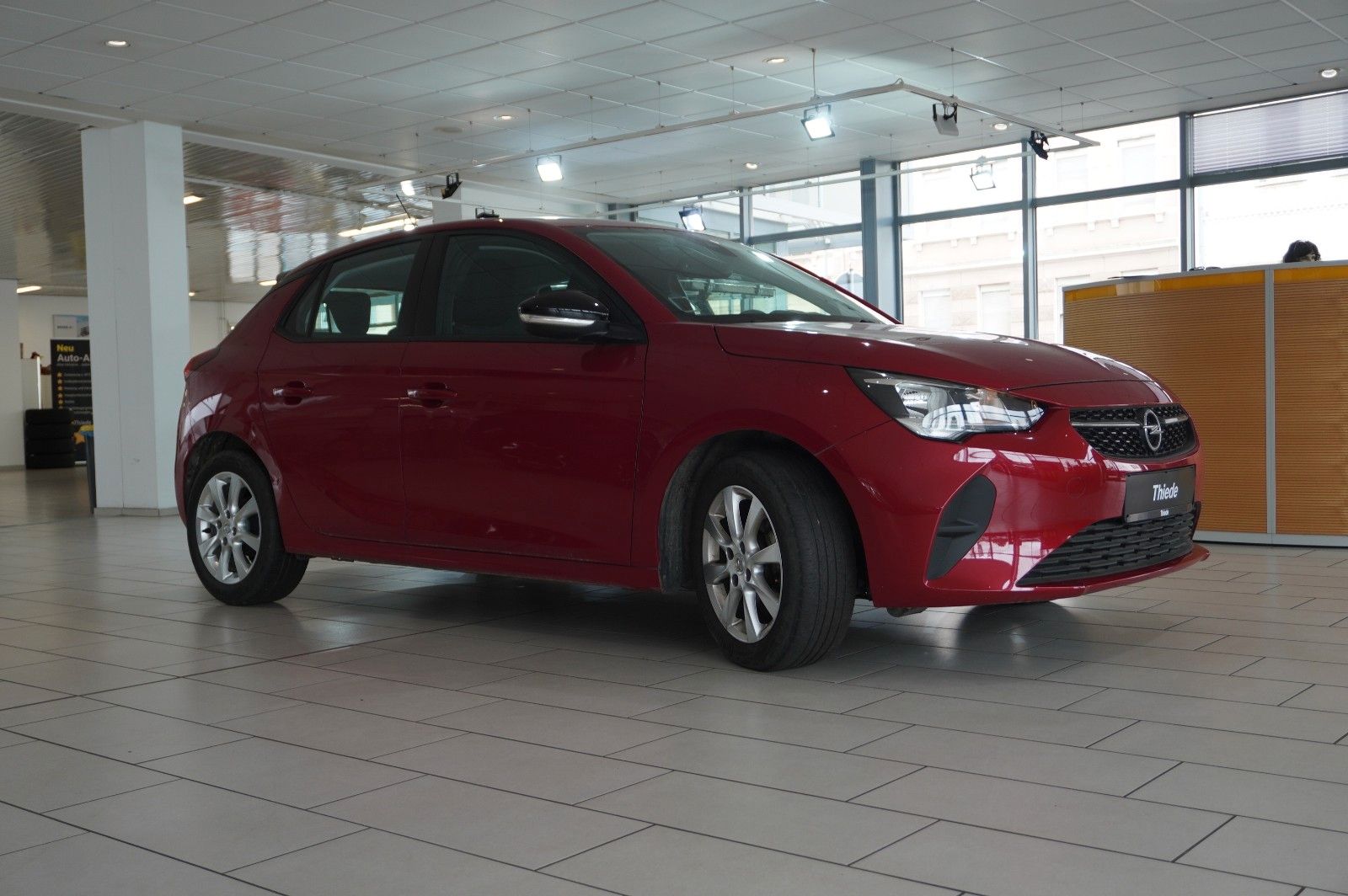Fahrzeugabbildung Opel Corsa F 1.2T EDITION NAVI/KAMERA/SPORT/DAB+