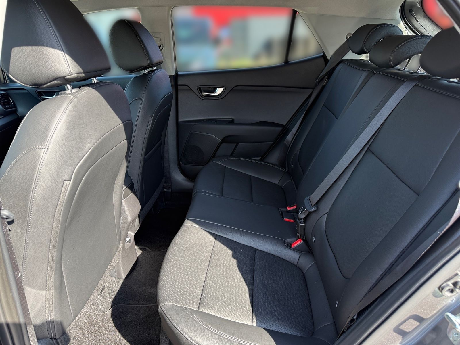 Fahrzeugabbildung Kia STONIC 1.0T 100 48V DCT PLATINUM