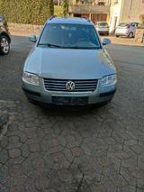 Volkswagen Verkaufe VW Passat 1.9 TDI, TÜV bis Septem... - Volkswagen Passat aus 2004: Kombi