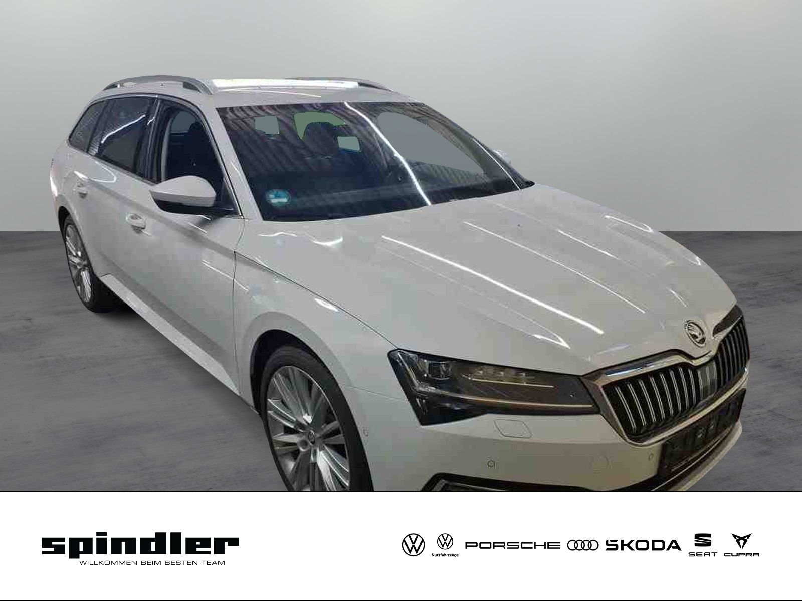 Skoda Superb - Bild 1