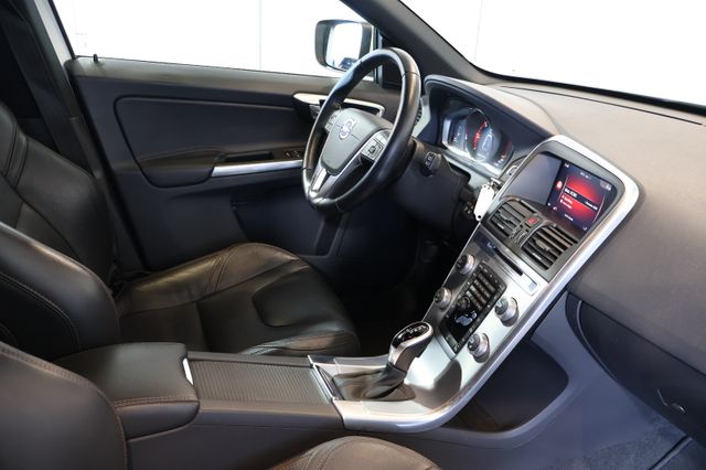 Volvo XC60 Summum XEN+LEDER+KAM+MEM+PANO+20"