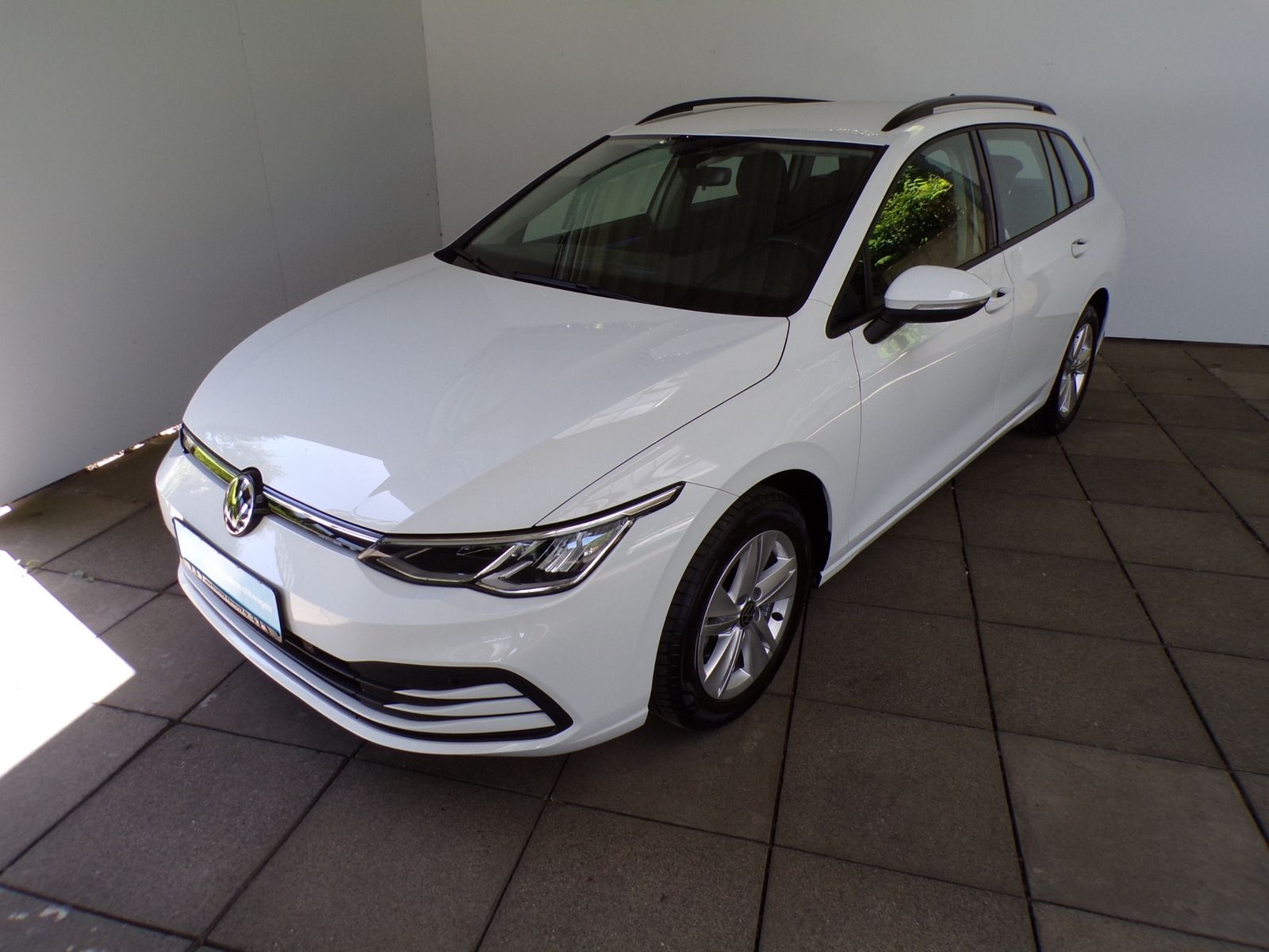 Volkswagen GOLF VIII VARIANT 1.5 TSI LIFE LED'S SITZHZG foto 2