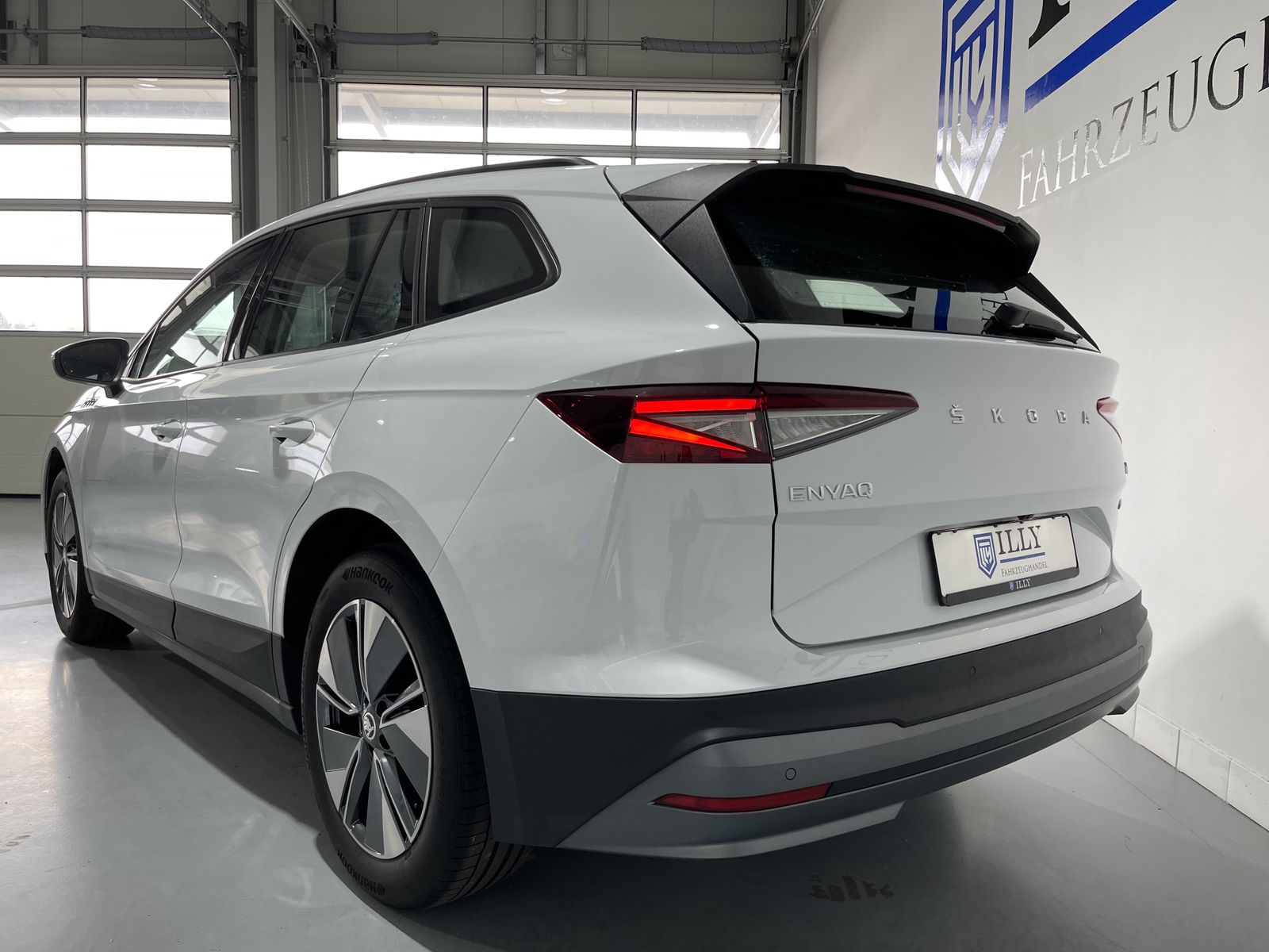 Fahrzeugabbildung SKODA Enyaq 60 Loft*LED*Cam*Spur*SHZ*Navi*