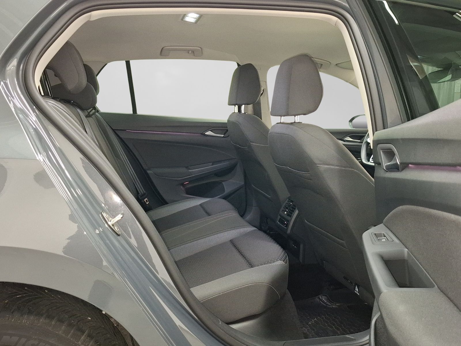 Volkswagen Golf - Bild 7