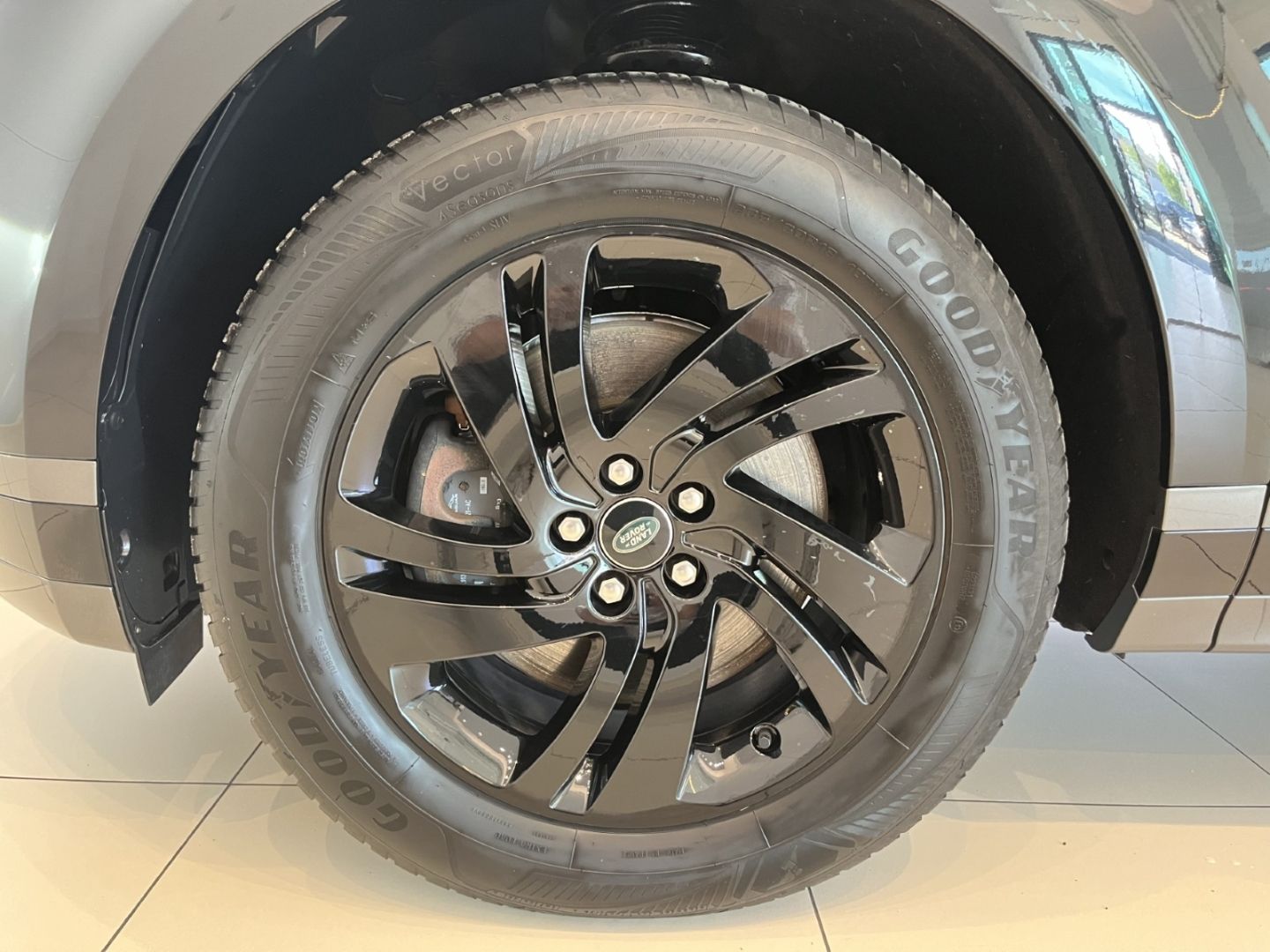 Land Rover Range Rover Evoque - Bild 9