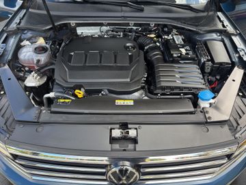 VW Passat Variant 2.0TDI Elegance DSG+Alcantara+LED, Bild 35