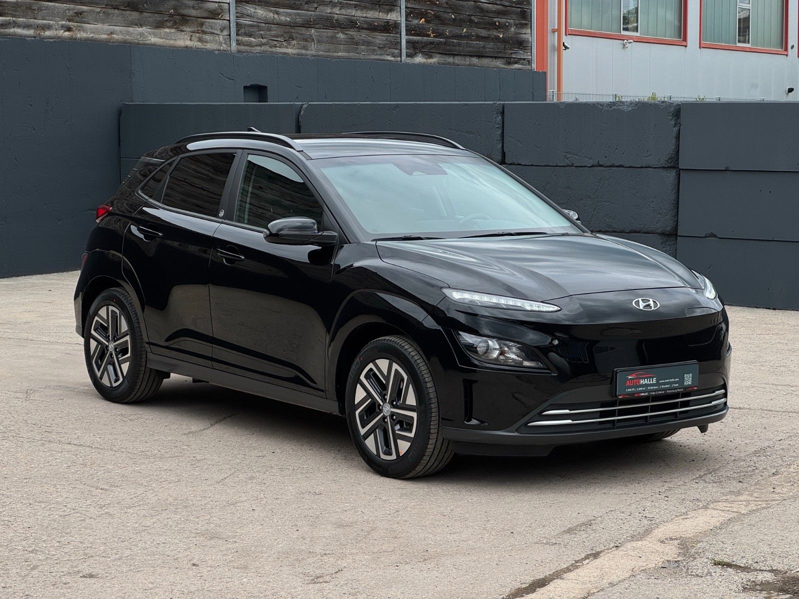 Fahrzeugabbildung Hyundai KONA E Edition 30+ PDC SHZ LHZ KRELL Temp CarPl.