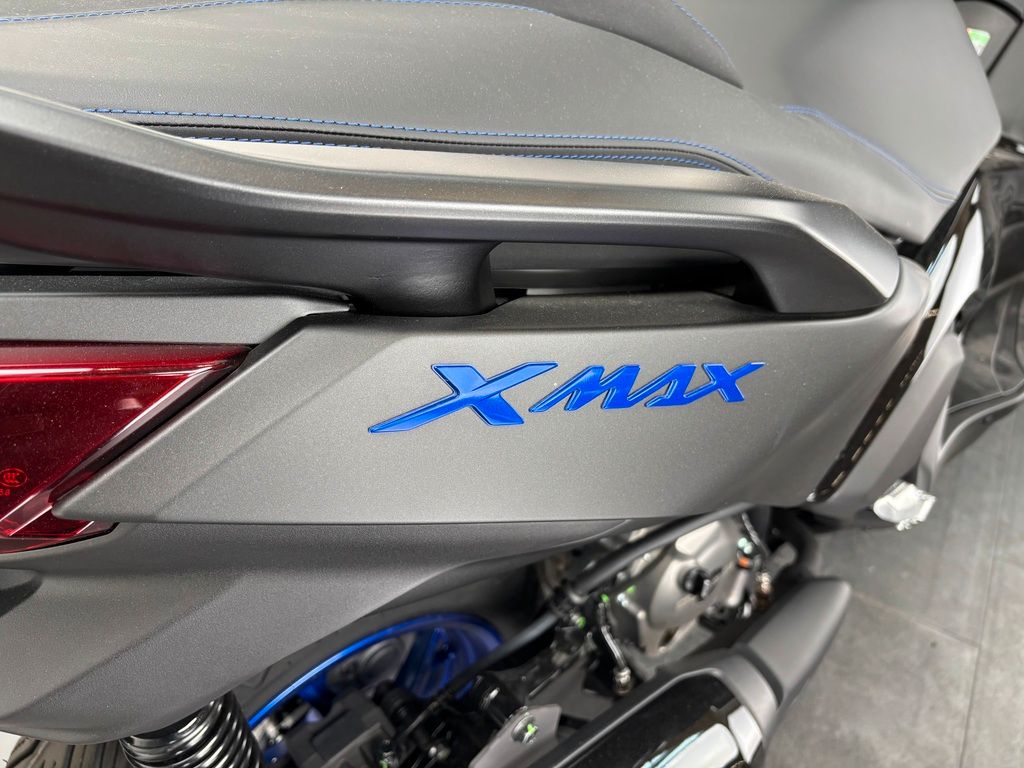 Fahrzeugabbildung Yamaha X MAX 300 *MJ 2025 MIT TOPCASE*