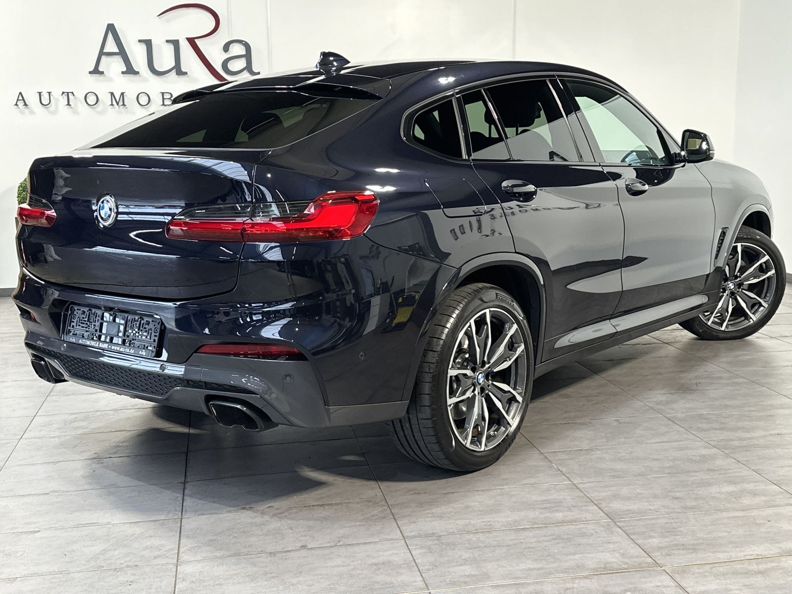 Fahrzeugabbildung BMW X4 M40i NAV+LED+HEAD-UP+H&K+KAM+MEMORY+20ZO+1HD