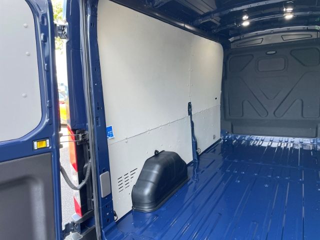 Fahrzeugabbildung Ford Transit 2.0 TDCi L3 Trend, AHK, Klima, DAB, Temp