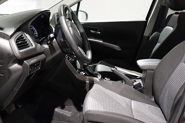 SX4 S-Cross 1.4 M-Hybrid Allgrip SHZ TEMPOMAT KA