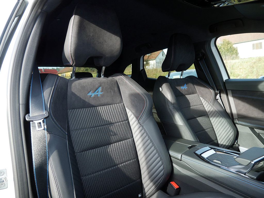 Fahrzeugabbildung Renault Austral Esprit Alpine Full Hybrid E-TECH 200