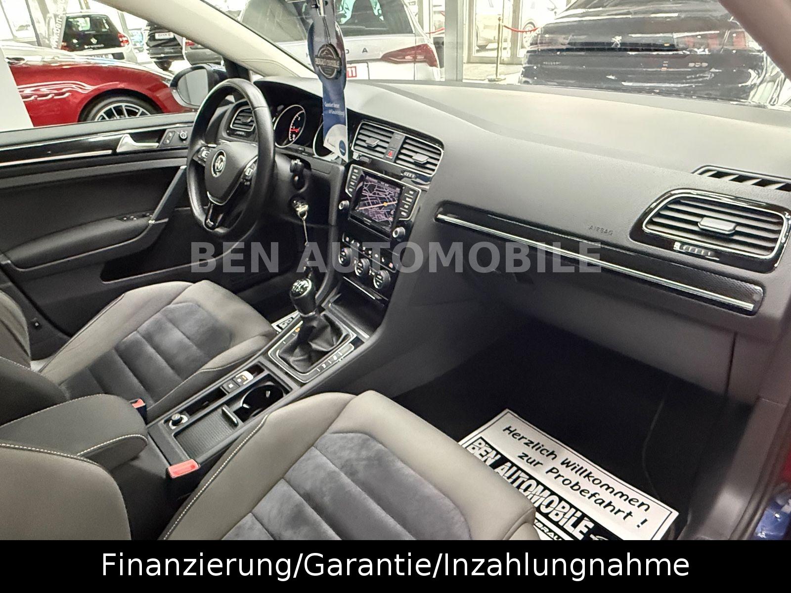 Volkswagen Golf VII Lim. 2.0 TDI Highline BMT PANO*NAVI*PDC