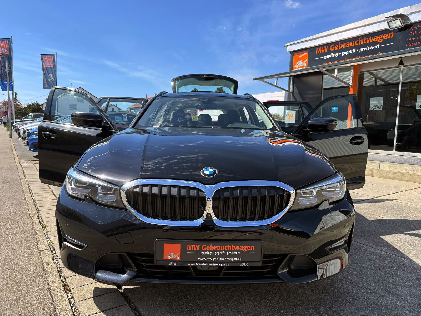 Fahrzeugabbildung BMW 320d Touring Sport-Line ACC AHK 360° LED BT AMBI