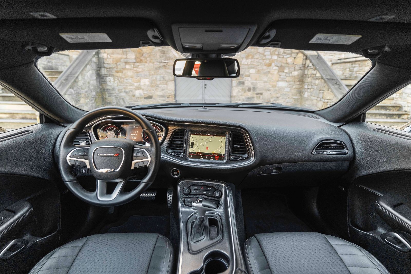 Fahrzeugabbildung Dodge Challenger R/T SCAT 392 KAM CARPLAY SZH BREMBO