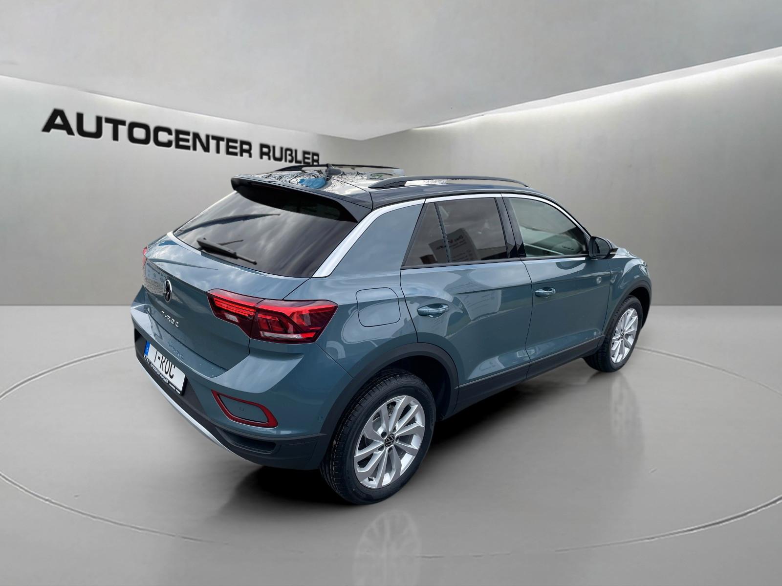 Volkswagen T-Roc Life DSG, AHK