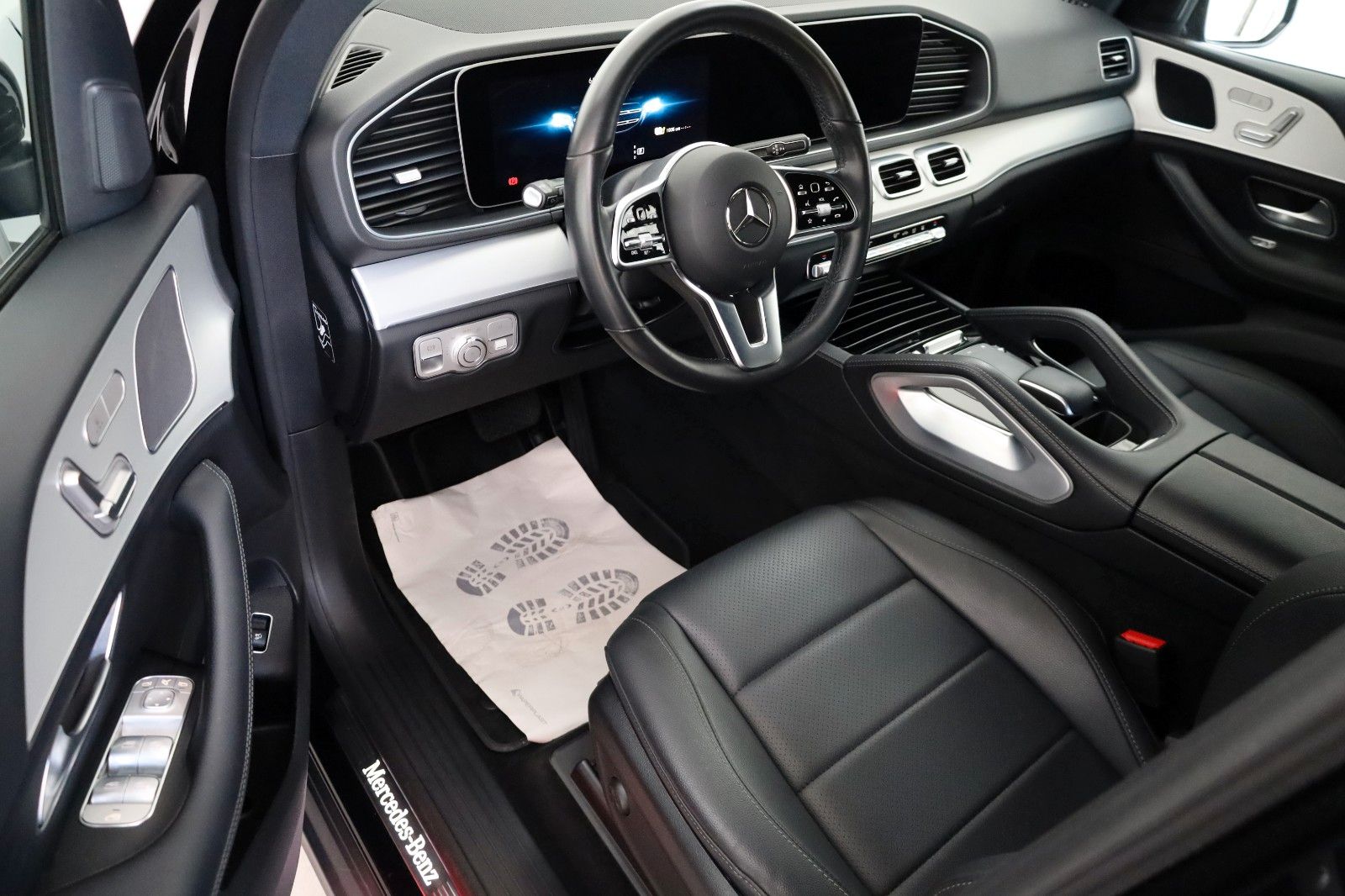 Fahrzeugabbildung Mercedes-Benz GLE 350de 4M Leder,Navi,LED,360° Kamera,Park Pak