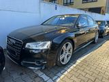 Audi S8 4.0 TFSI quattro *HUD*360*ACC*Schiebed.*2.Han - schwarze Audi S8