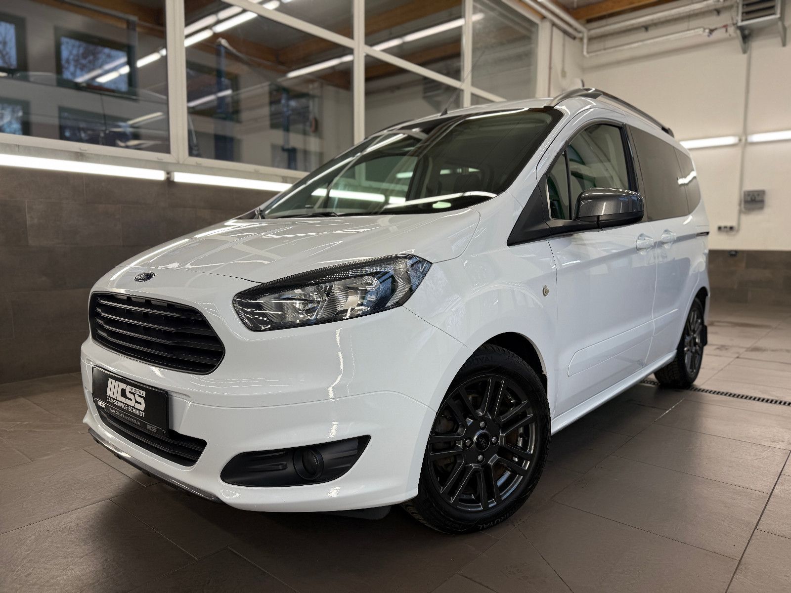 FORD Tourneo Courier