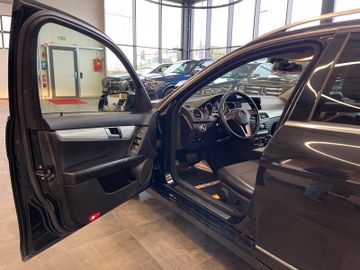 Mercedes-Benz C 220 T CDI BlueEfficiency *Navi*Klima*SHZ*PDC*