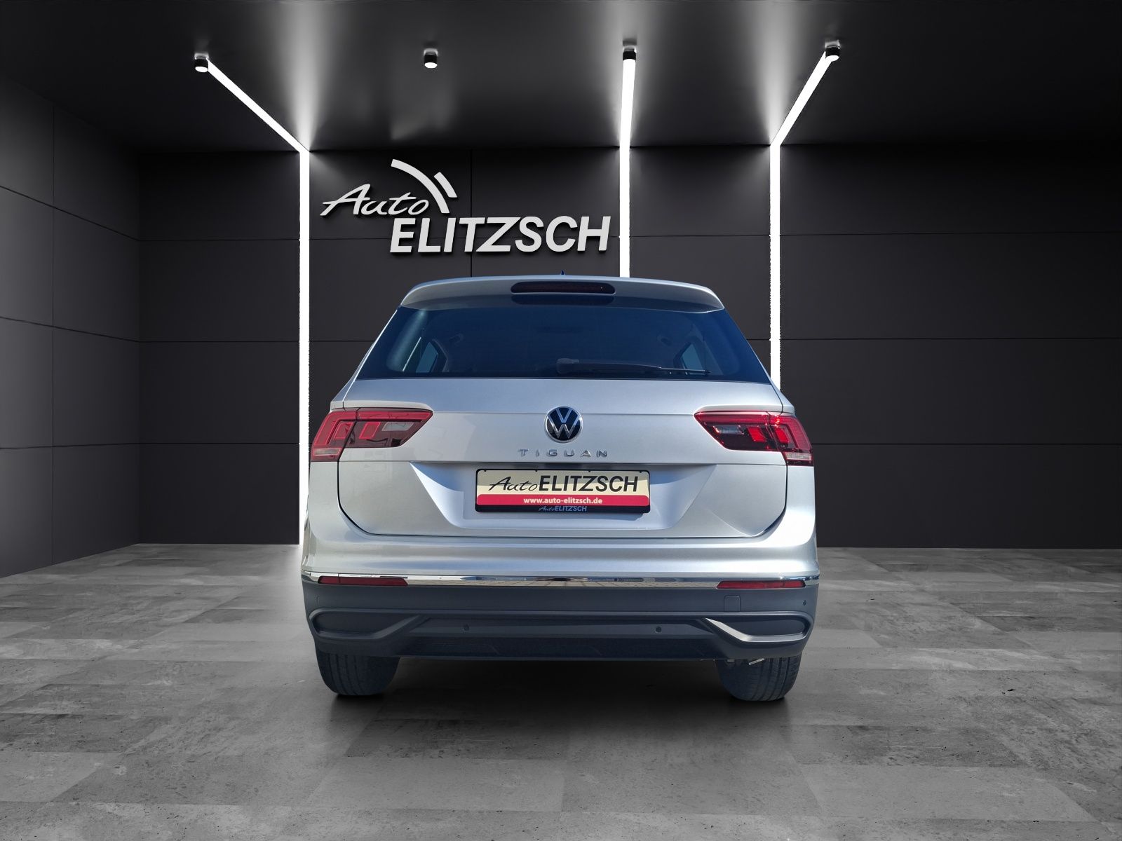 Fahrzeugabbildung Volkswagen Tiguan TSI Life LED Navi ACC PDC SHZ
