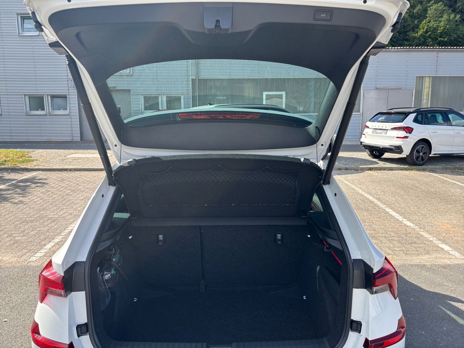 Kamiq Monte Carlo 1.5 TSI DSG PANO SHZ Matrix