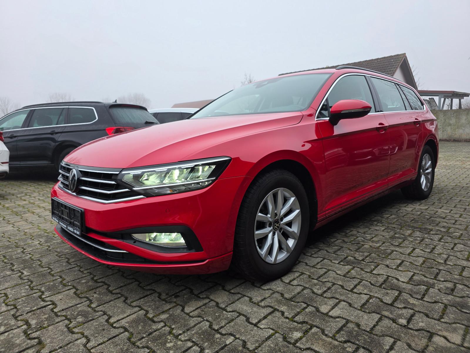 Volkswagen Passat Var Business 2.0TDI AHK LED Cam TravelAss
