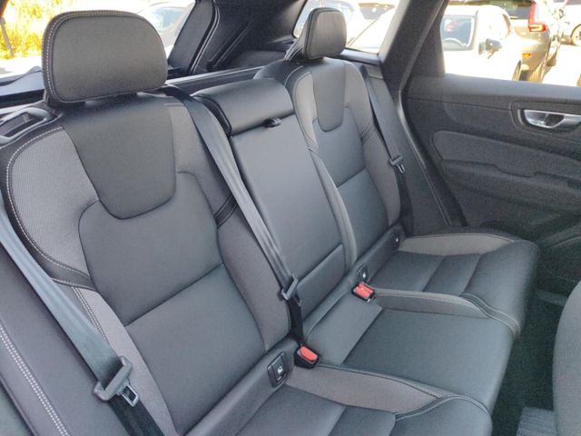 VOLVO XC 60 (Bild 27 von Array)