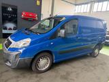 Fiat Scudo 2.0 MJT 130CV 2014 neopatentati - blaue Fiat Scudo