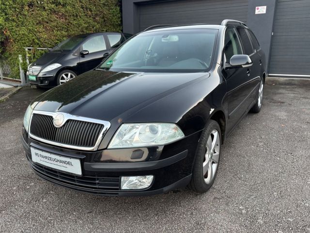 Skoda Octavia Combi Elegance *AHK*TÜV NEU*PDC*LEDER