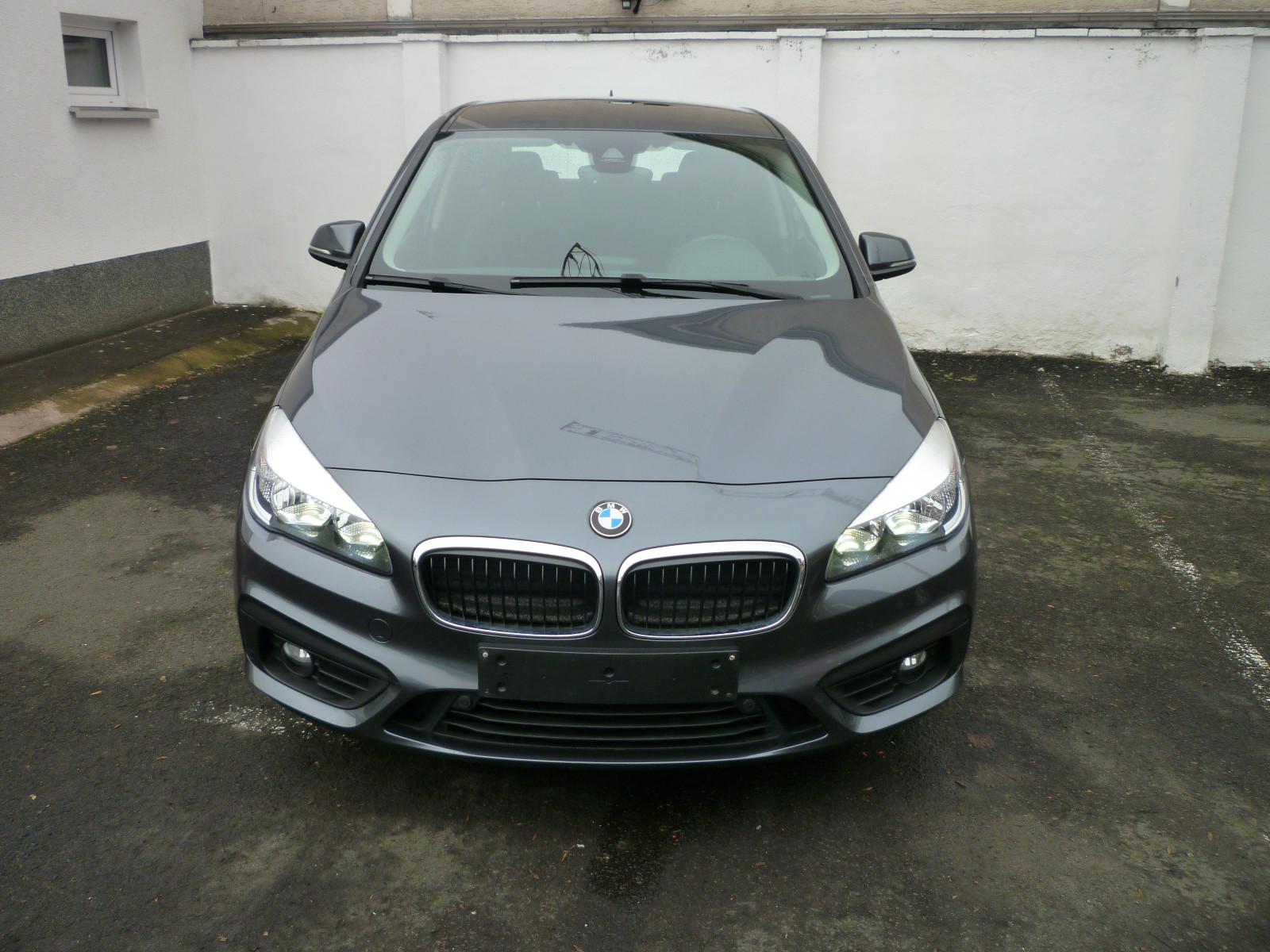 BMW 220 Active Tourer Advantage -Navi-PDC-