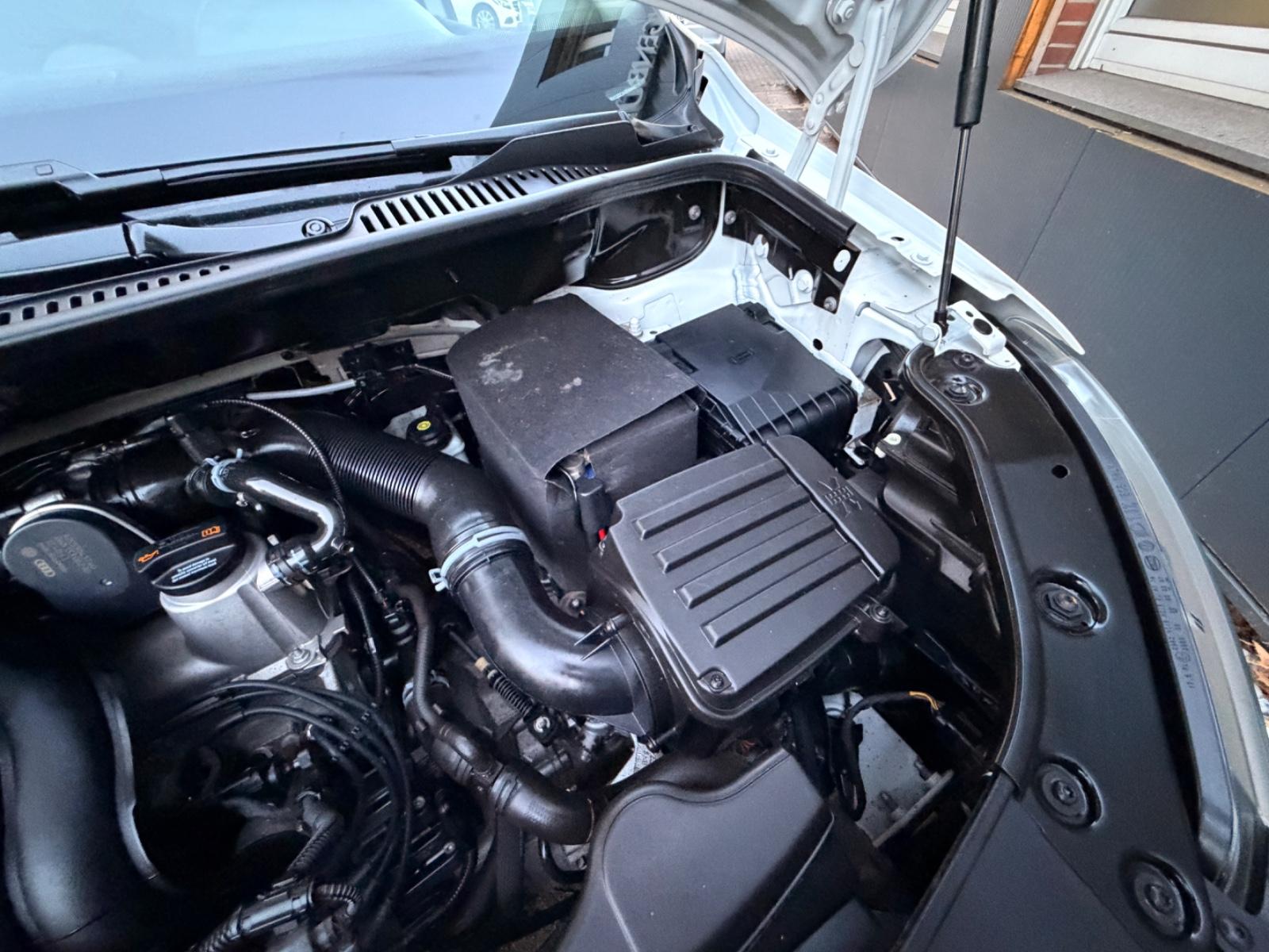 Volkswagen Caddy 2.0 EcoFuel Behörde ZR+Reifen NEU