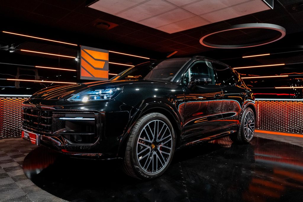 Porsche Cayenne S E-Hybride *NEW*360*HUD*Bose
