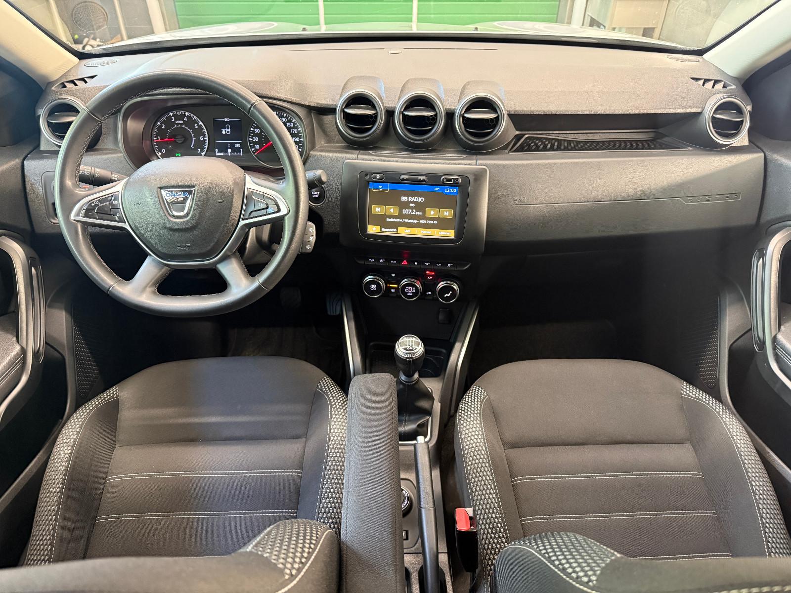 Dacia Duster II 4x4 Adventure 5 J. Garantie NAVI SHZ
