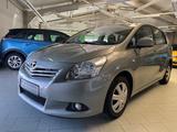 Toyota Verso Edition - Toyota Verso: Kombi
