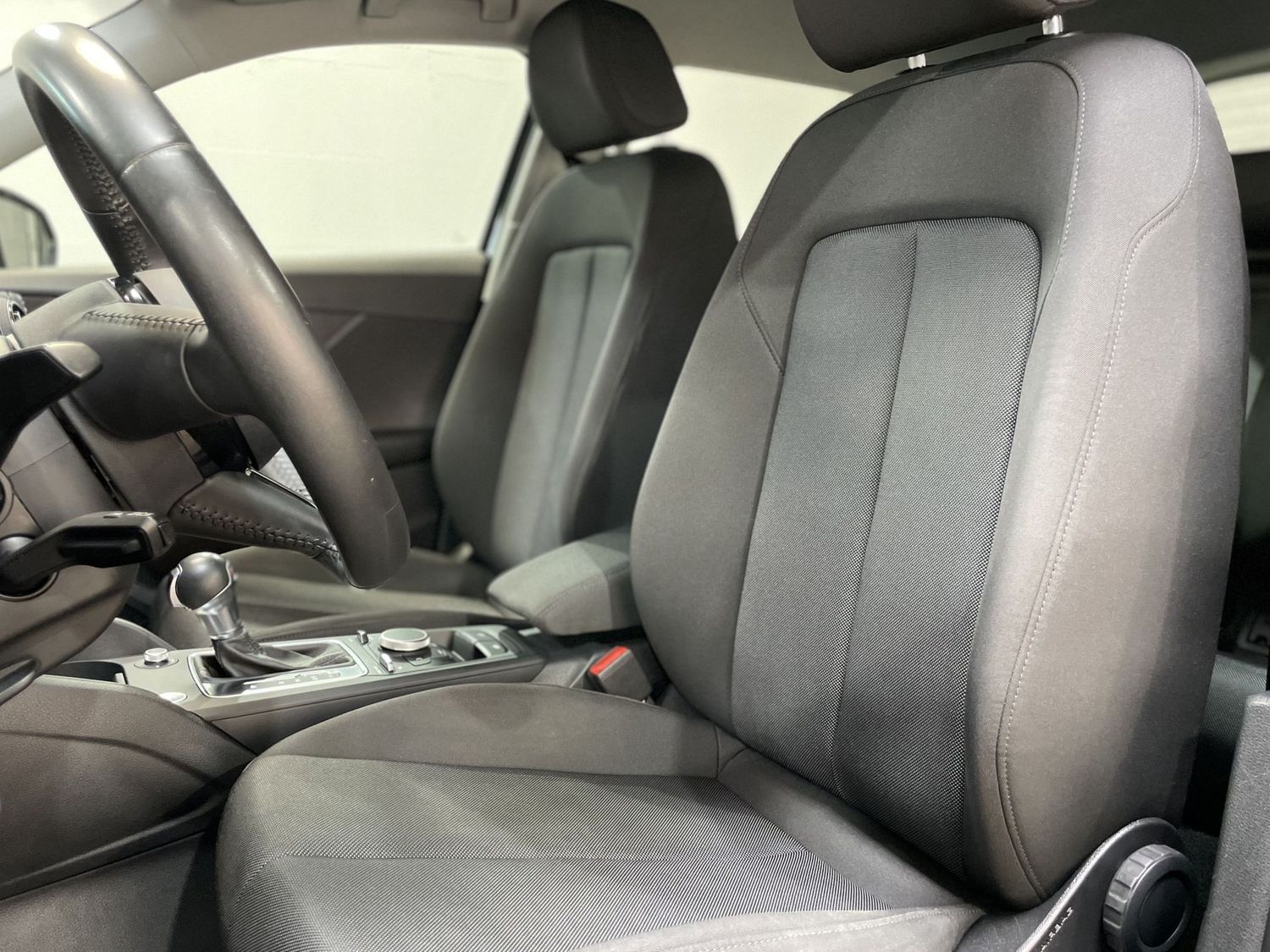 Fahrzeugabbildung Audi Q2 1.4 TFSI S-tronic #LED#Navi#Keyless