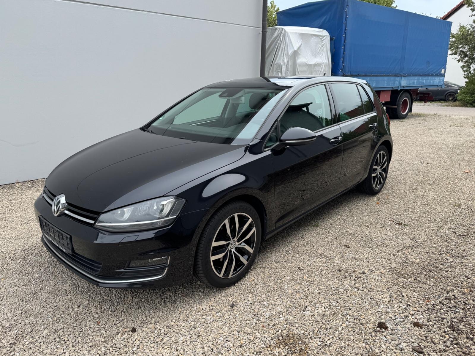 Volkswagen Golf VII Lim. Highline 1,4 TSI,Pano,Xenon,RFK,