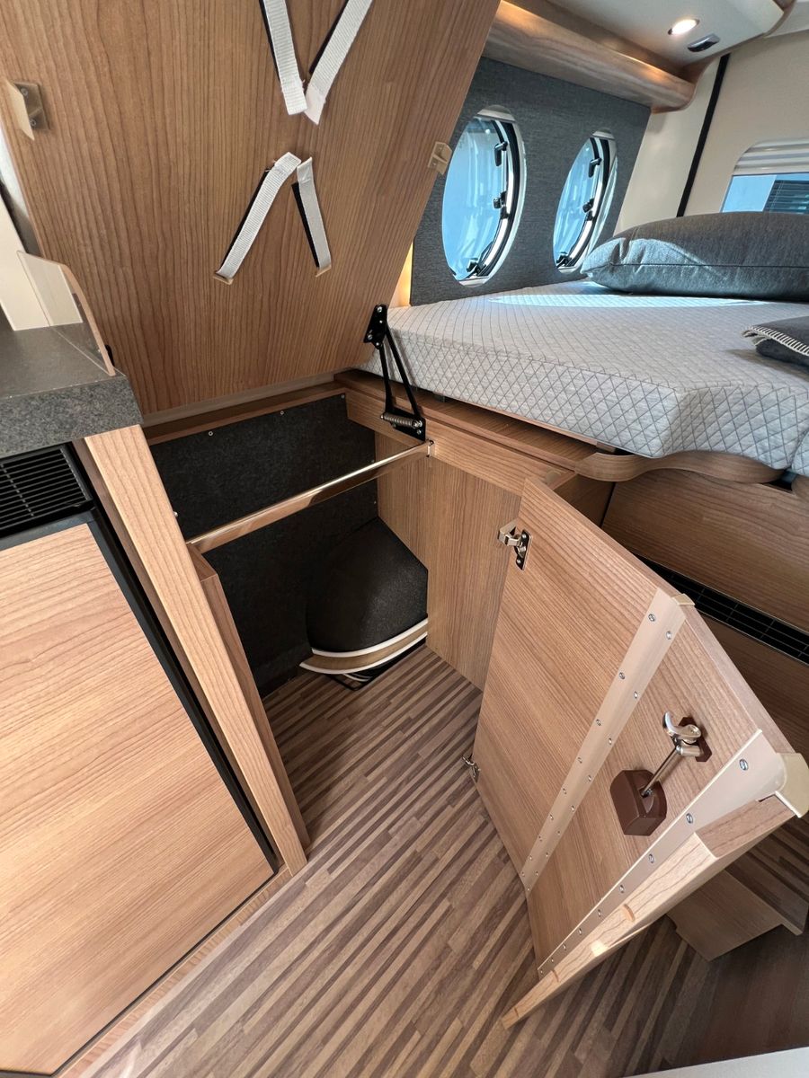 Fahrzeugabbildung Malibu Van diversity GT skyview 640 LE K
