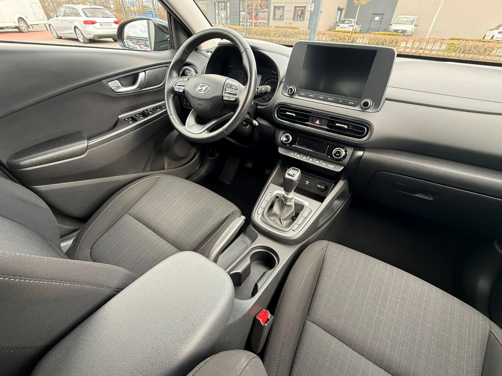 Fahrzeugabbildung Hyundai Kona Select Mild-Hybrid 2WD