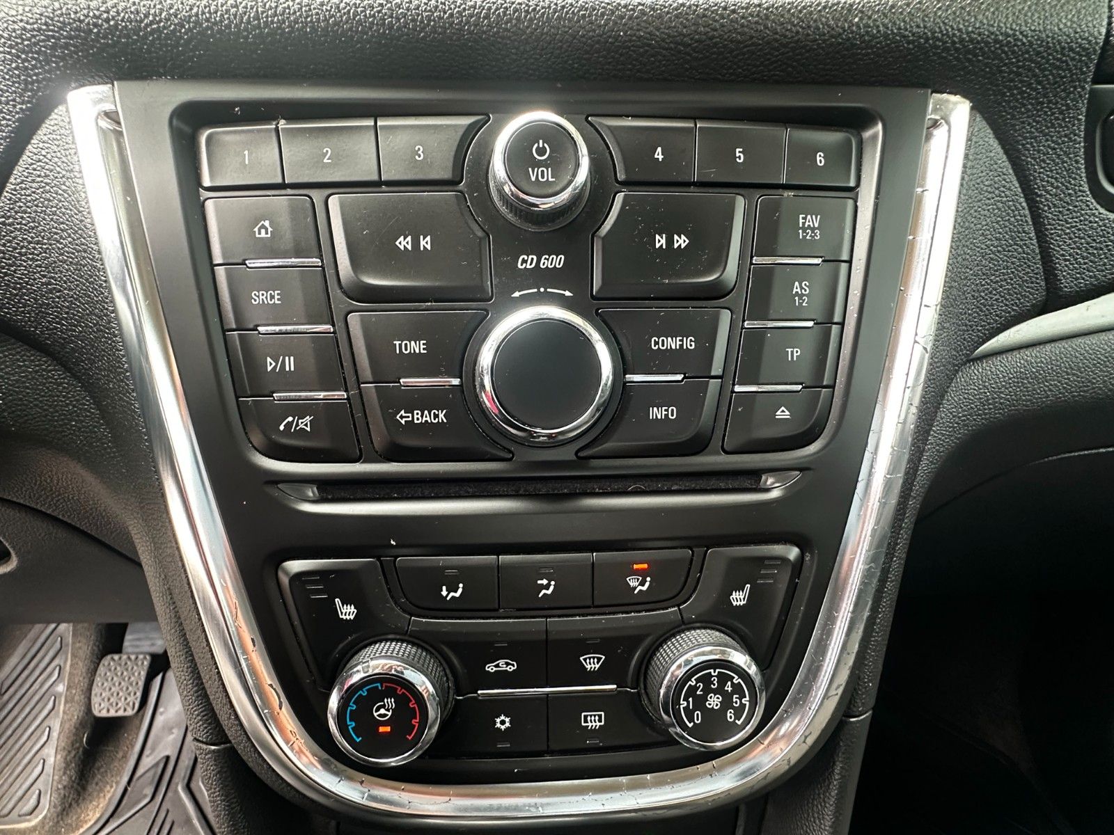 Fahrzeugabbildung Opel Mokka Edition ecoFlex
